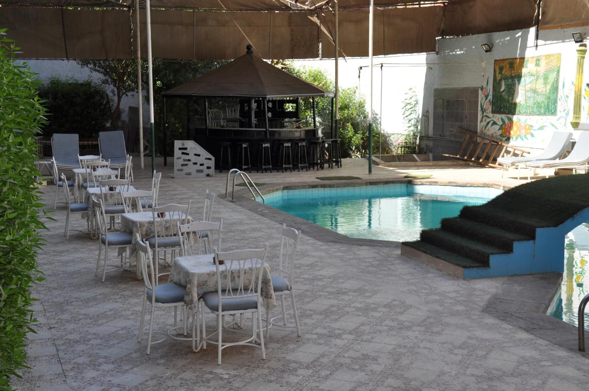 Shady Hotel Luxor Exterior foto